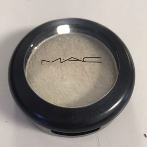 MAC Flicker Pressed Pigment